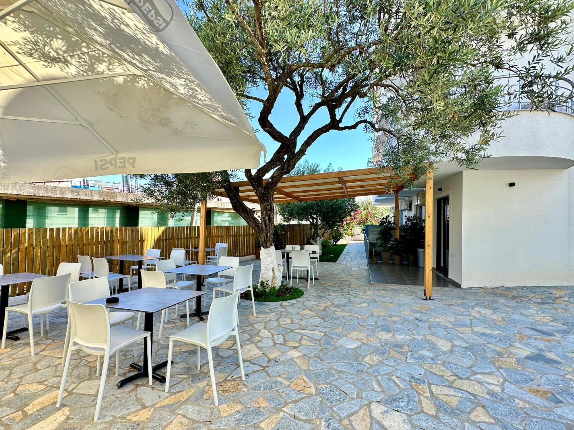 J&b Hotel Ksamil